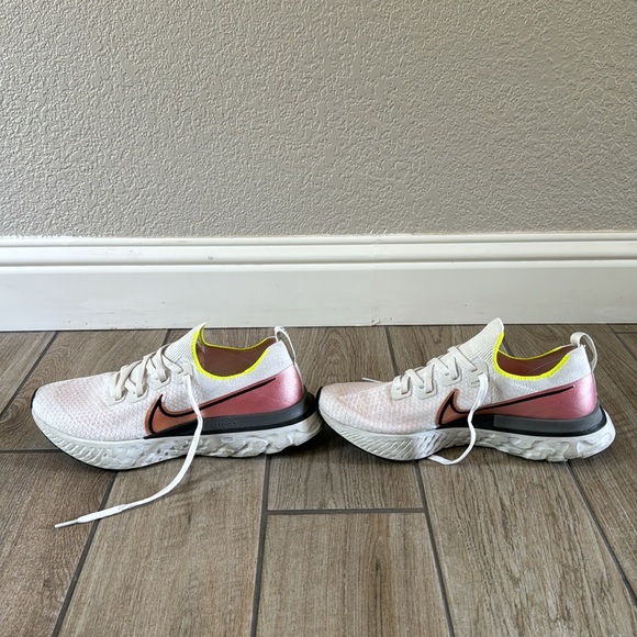 Nike Infinity React - Picture 5 of 7